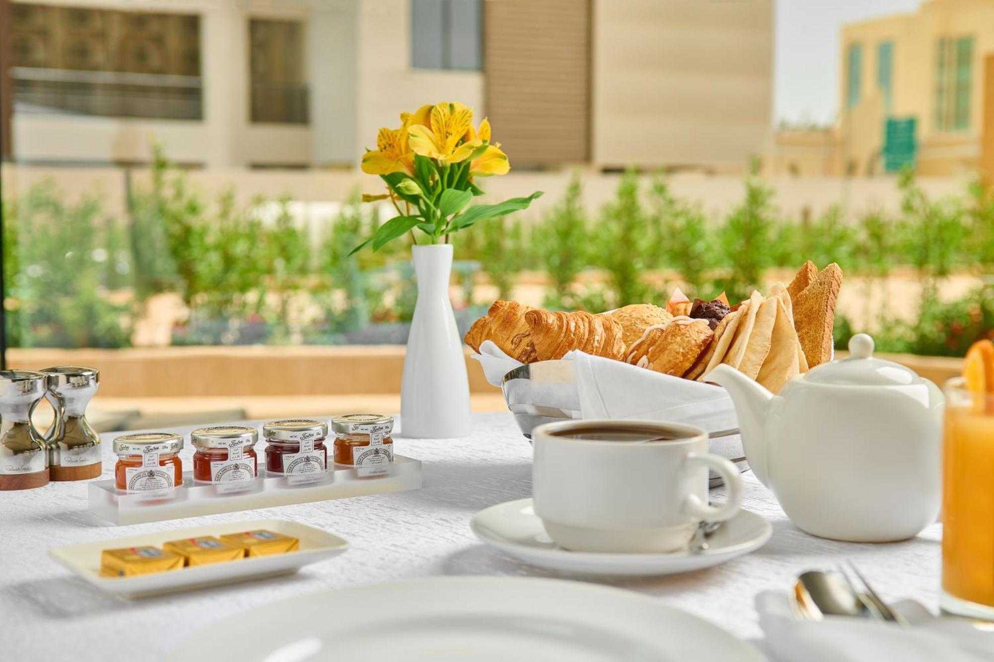 Mercure Riyadh Al Anoud Exterior foto