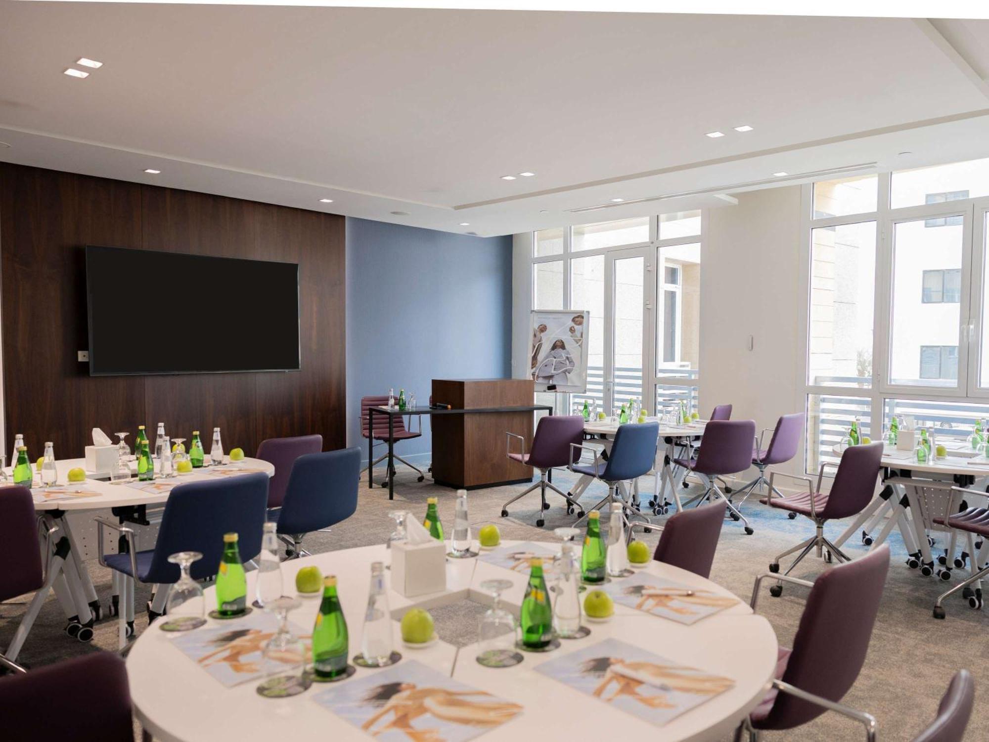 Mercure Riyadh Al Anoud Exterior foto