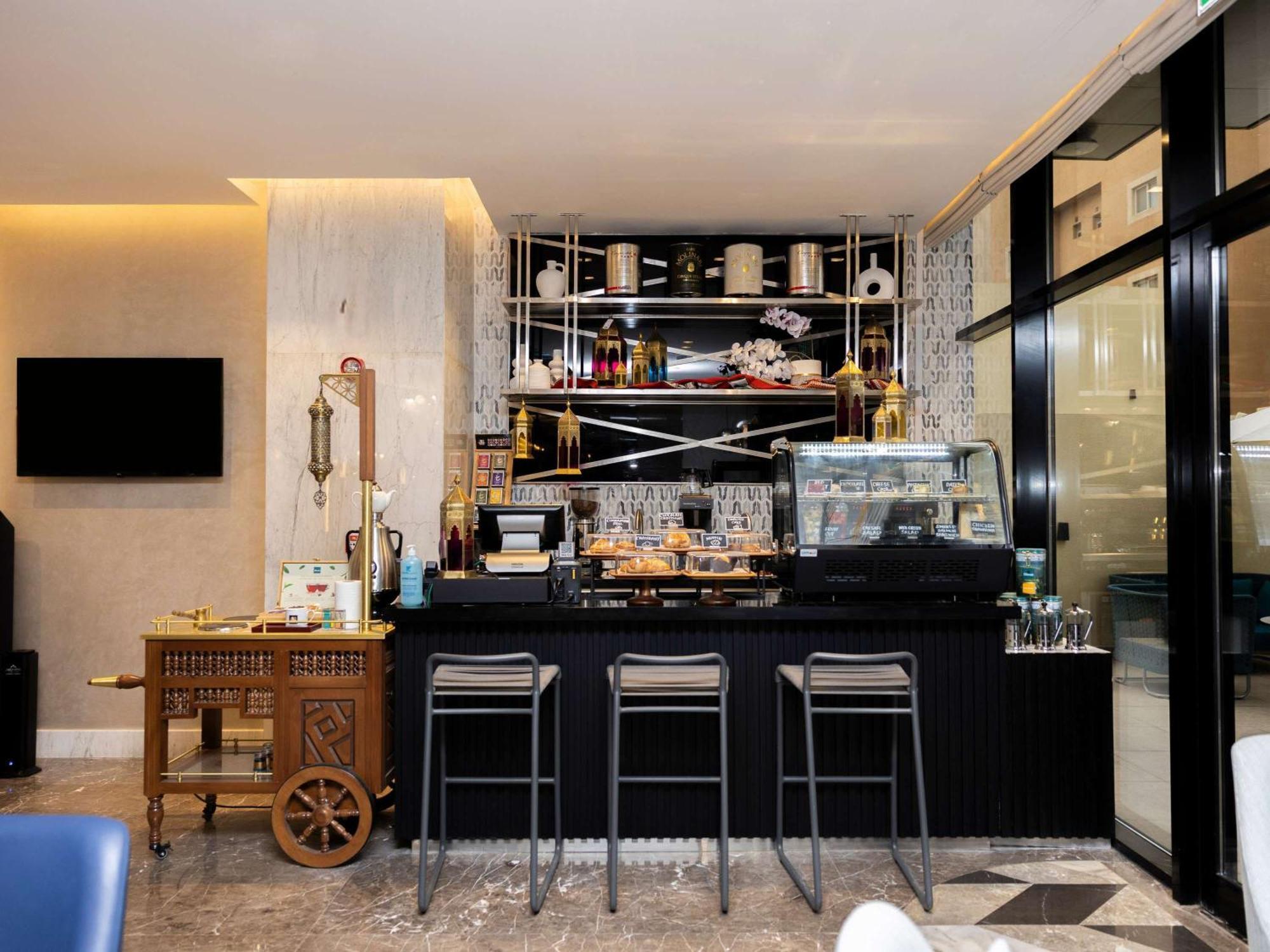 Mercure Riyadh Al Anoud Exterior foto